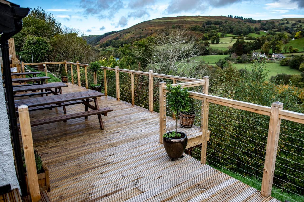 The Berwyn Arms Hotell Corwen Exteriör bild
